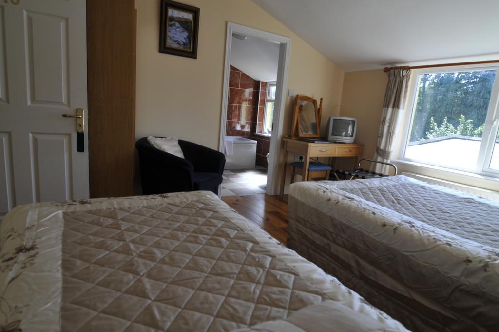 Carrowntober House B & B Oughterard Oda fotoğraf